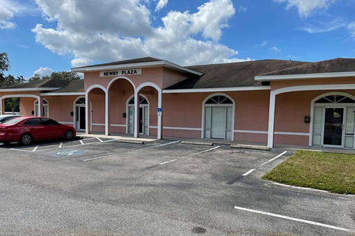 Exterior of MercyMed Tampa - A Healthcare Facility Offering Affordable Specialty Services