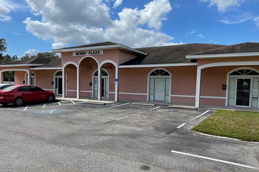 Exterior of MercyMed Tampa - A Clinic Offering Affordable Healthcare